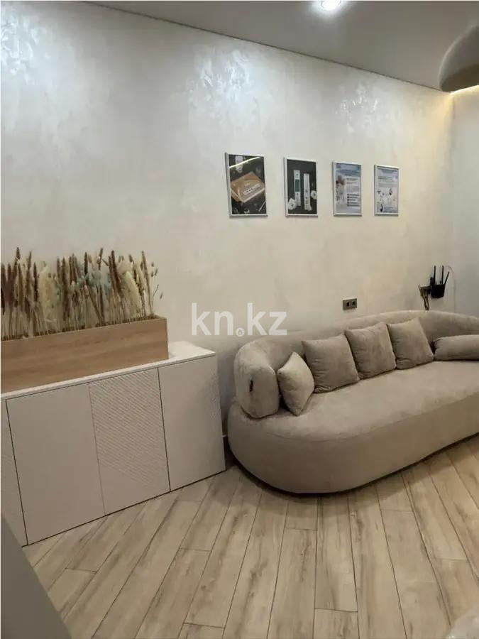 Продажа 1-комнатной квартиры, 37 м², ул. Муканова, дом  55/2 - Продажа  однокомнатных квартир в Караганде без посредников фото 1 из 4
