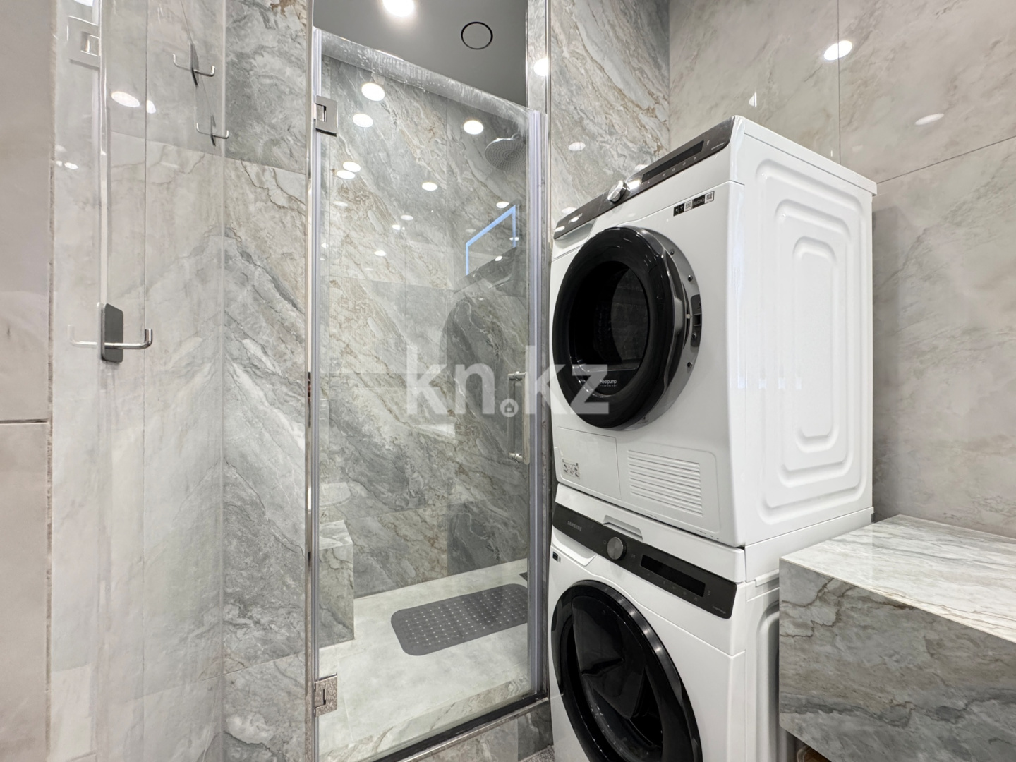 Продажа 4-комнатной квартиры, 126.5 м² в Астане - фото 38