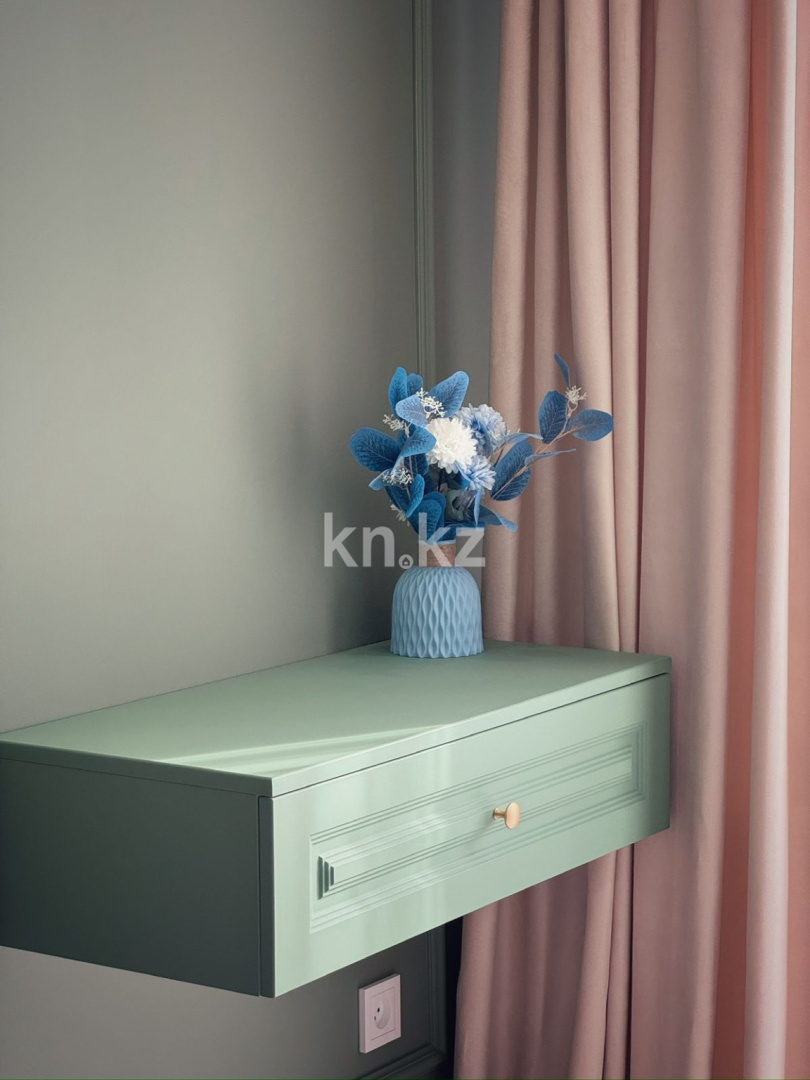 Продажа 3-комнатной квартиры, 87 м², пр. Строителей, дом  33/4 - Продажа квартир в Караганде фото 1 из 7