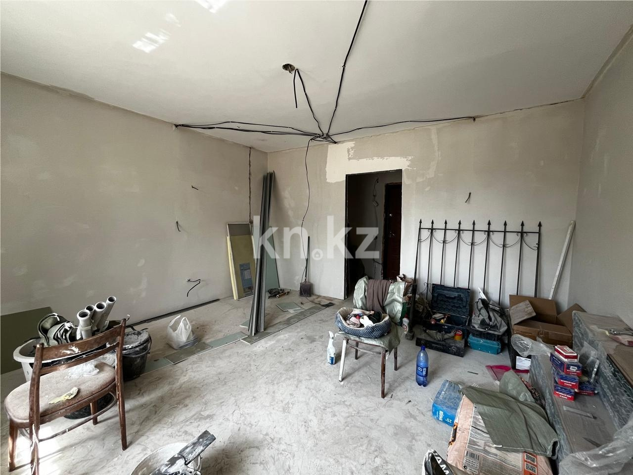 Продажа 1-комнатной квартиры, 40 м² в Караганде - фото 2