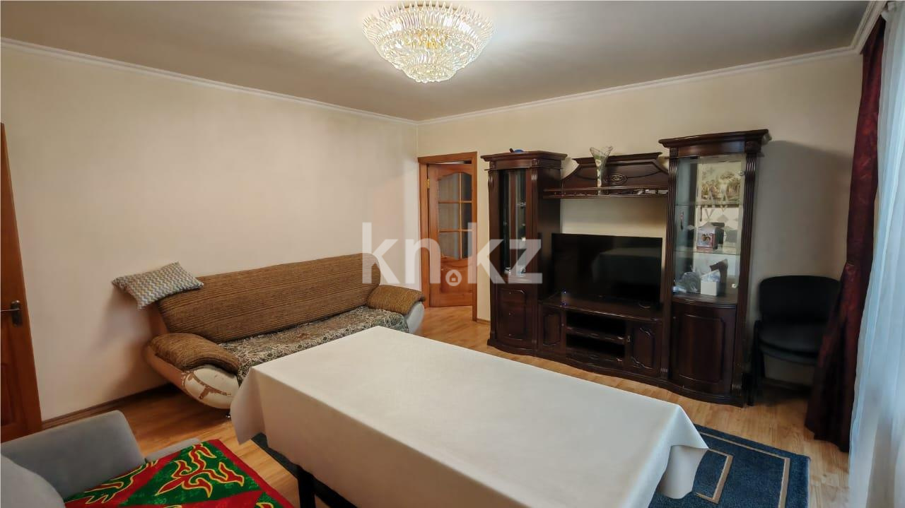 Продажа 4-комнатной квартиры, 75 м², мкр-н Степной-4 - Продажа квартир в Караганде фото 2 из 32