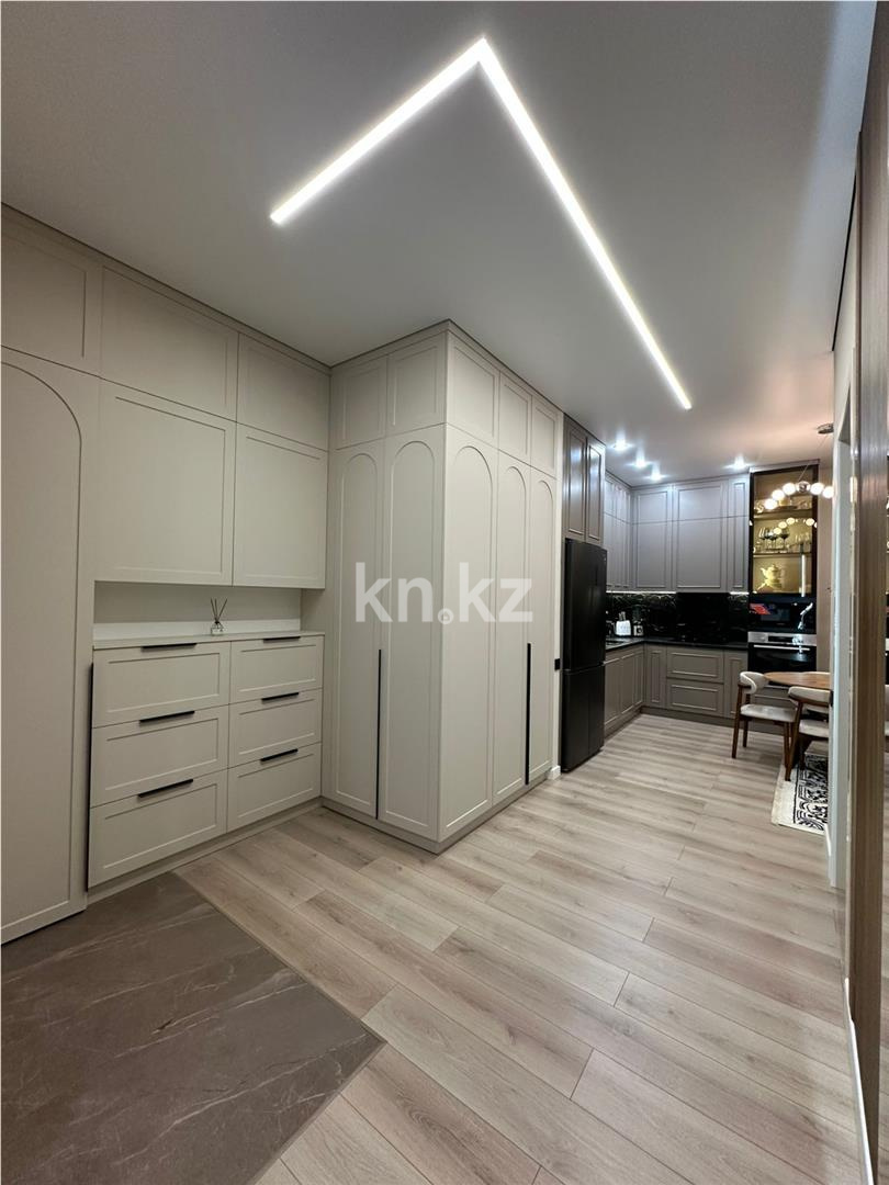 Продажа 2-комнатной квартиры, 64.15 м², ул. Толе би в Астане - фото 2