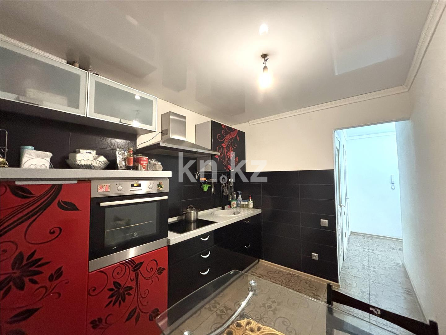 Продажа 1-комнатной квартиры, 37 м², пр. Республики, дом  4 - Продажа  однокомнатных квартир в Караганде с фото фото 3 из 12