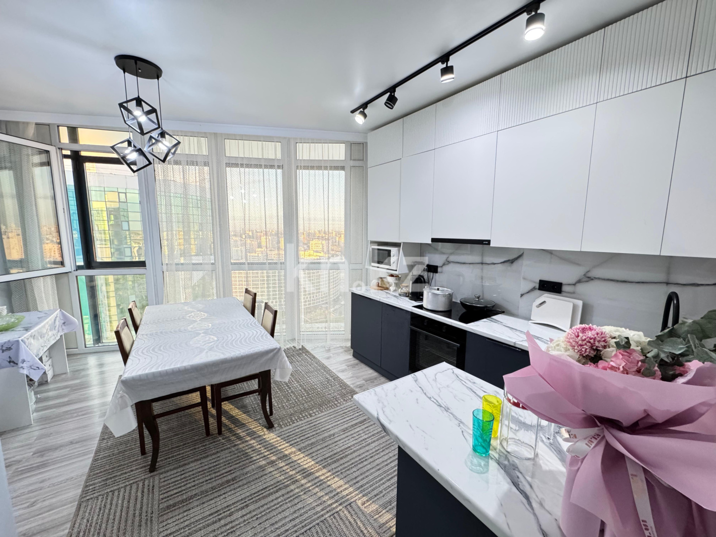 Продажа 3-комнатной квартиры, 95 м² - Продажа  трехкомнатных квартир в новостройках Астаны фото 2 из 12