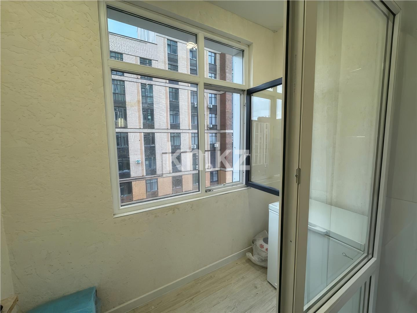 Продажа 3-комнатной квартиры, 97 м², ул. Букетова, дом  3/2 в Караганде - фото 14