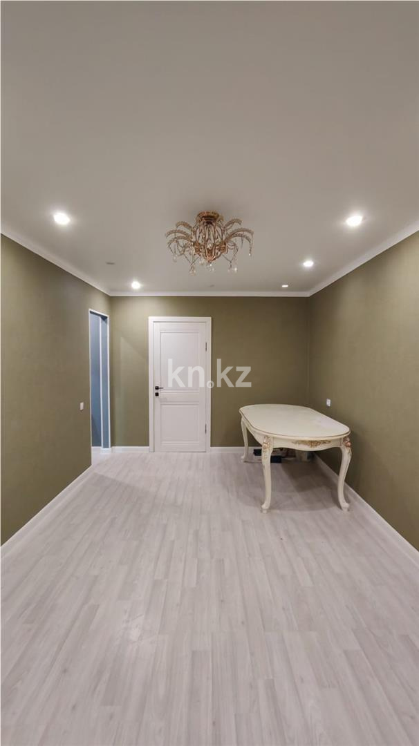 Продажа 2-комнатной квартиры, 43 м², ул. Сатыбалдина - Продажа  двухкомнатных квартир в Караганде с фото фото 11 из 17