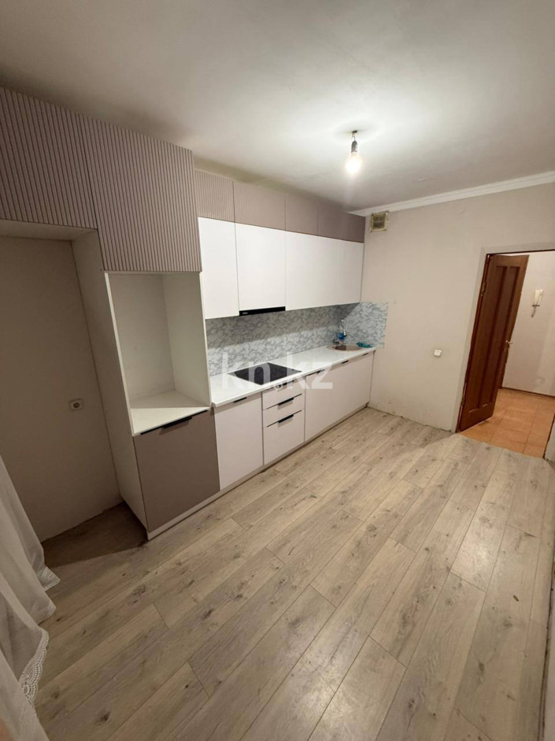 Аренда 1-комнатной квартиры, 54 м² в Астане