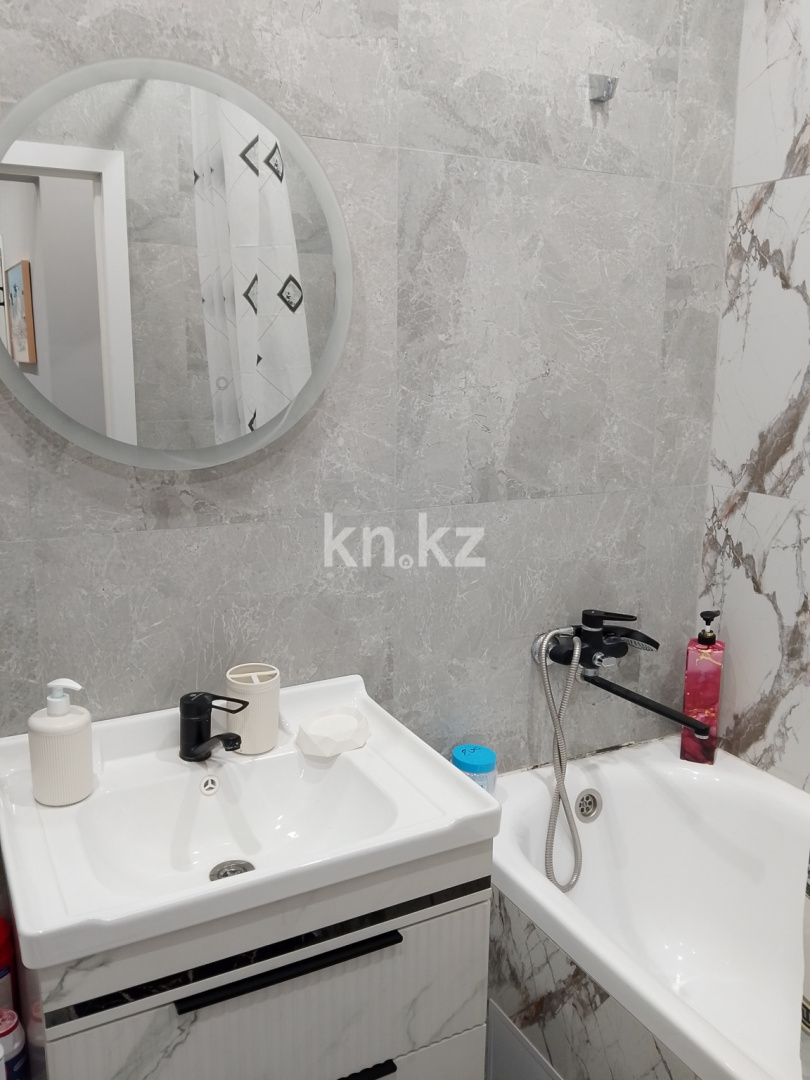 Аренда 1-комнатной квартиры, 45 м² - Аренда недвижимости в Алматы фото 6 из 8