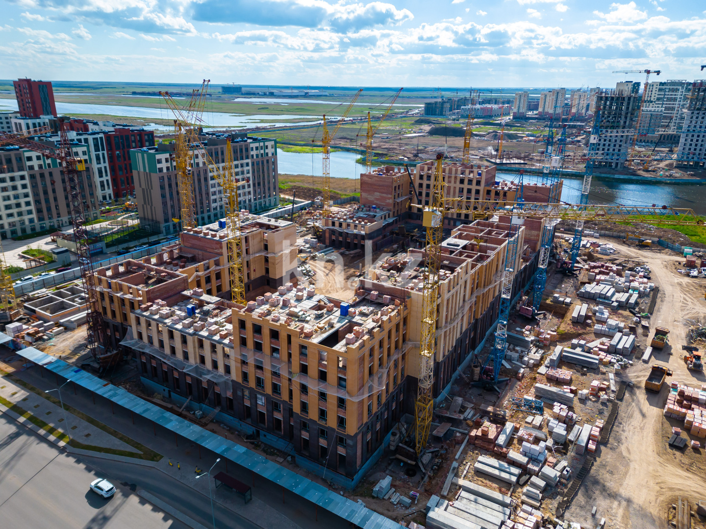 Продажа 3-комнатной квартиры, 78 м², ул. Казыбек би, дом  7/1 в Астане - фото 12