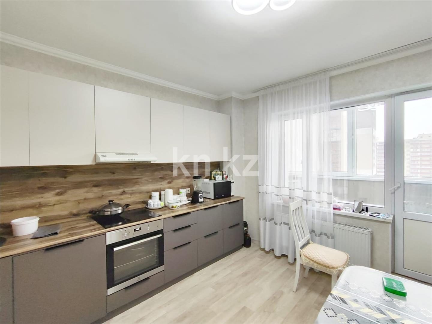 Продажа 3-комнатной квартиры, 90 м², пр. Шахтеров - Продажа квартир в новостройках Караганды фото 3 из 10
