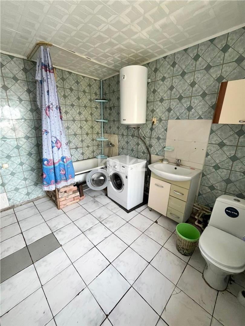 Продажа 3-комнатной квартиры, 81 м², ул. Карбышева, дом  12 в Караганде - фото 7