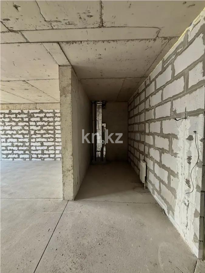 Продажа 2-комнатной квартиры, 67.9 м² в Алматы - фото 3