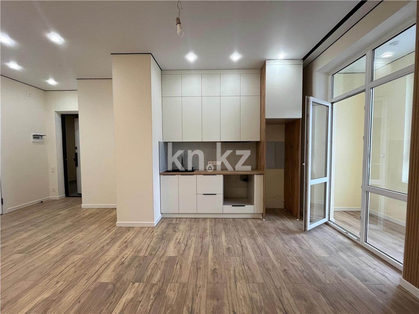 Продажа 2-комнатной квартиры, 44 м², ул. Ашимова, дом  7/1 в Караганде - фото 3