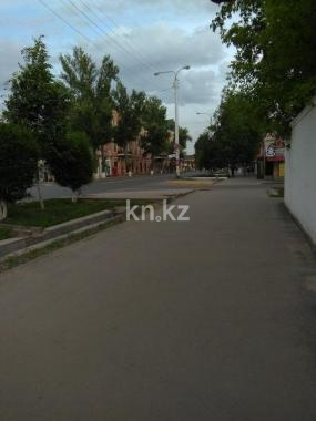 Аренда 1-комнатной квартиры, 33 м², ул. Жумагалиева, дом  43 - Аренда жилой и коммерческой недвижимости в Уральске фото 4 из 7