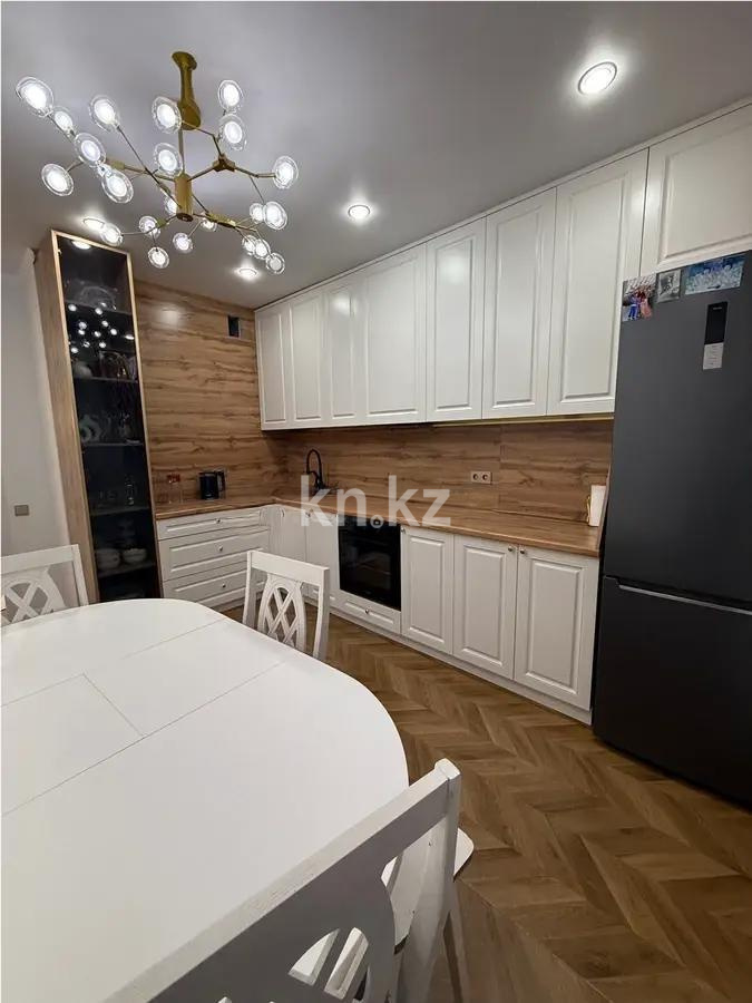 Продажа 4-комнатной квартиры, 105 м², ул. Сыганак, дом  13 в Астане - фото 4