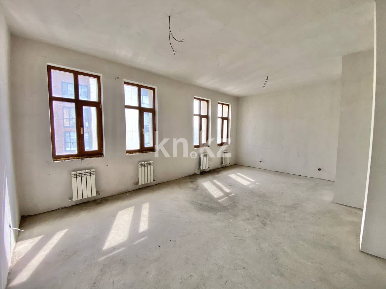 Продажа 2-комнатной квартиры, 65 м², пр. Мангилик Ел, дом  38 - Продажа квартир в Астане фото 1 из 22