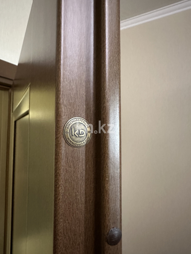 Аренда 3-комнатной квартиры, 117 м², пр. Шахтеров, дом  60 - Аренда  трехкомнатных квартир помесячно в Караганде фото 27 из 40