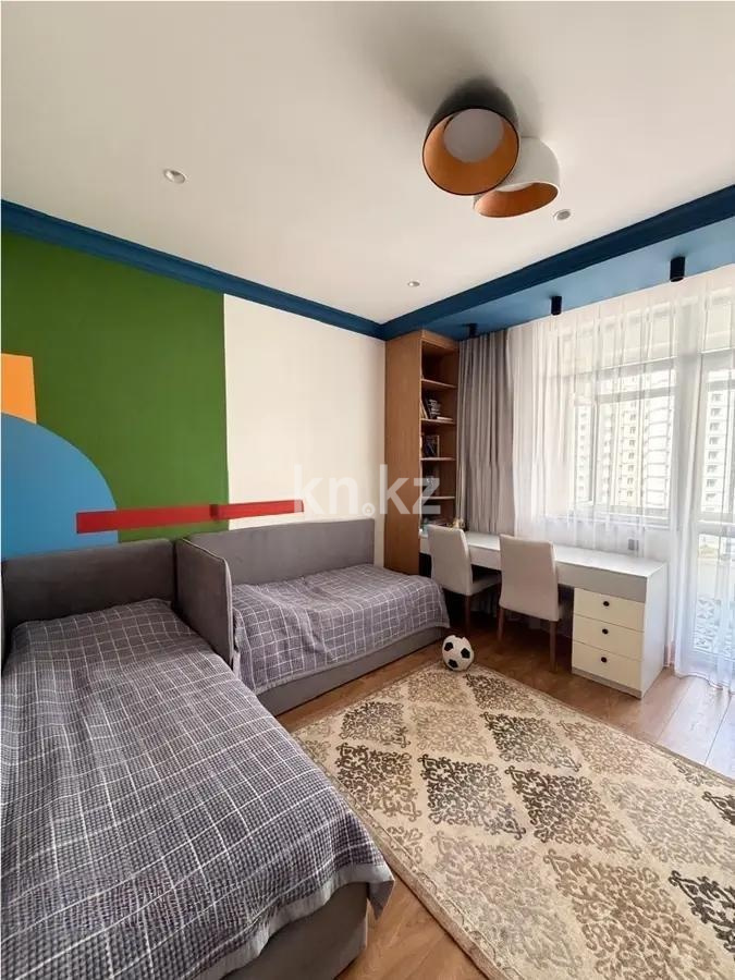 Продажа 4-комнатной квартиры, 130 м² в Астане - фото 4