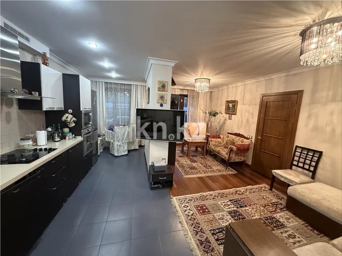 Продажа 2-комнатной квартиры, 60 м² в Алматы