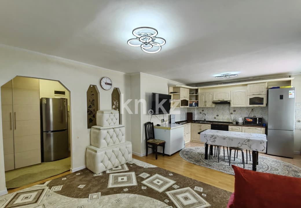 Продажа 2-комнатной квартиры, 55 м² - Продажа квартир в Караганде - страница 3 фото 2 из 27