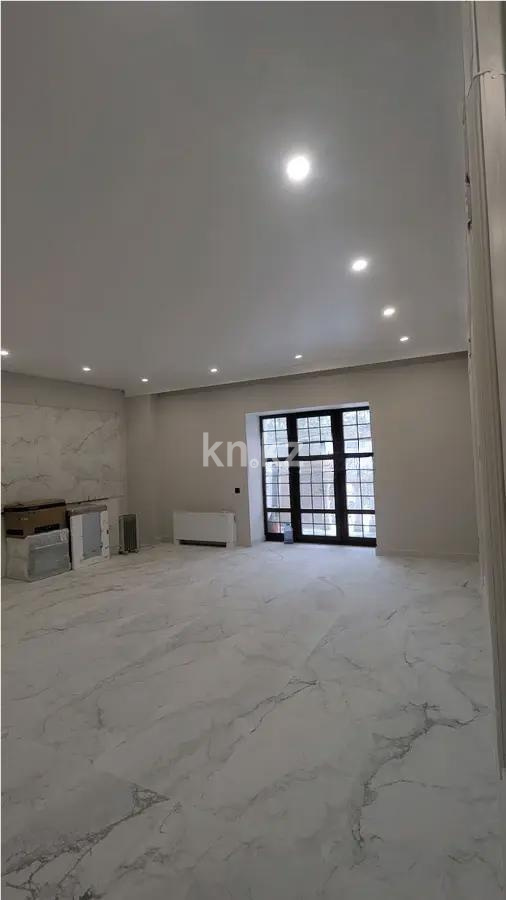 Продажа 3-комнатной квартиры, 197 м², ул. Карашаш Ана, дом  23 в Астане - фото 2