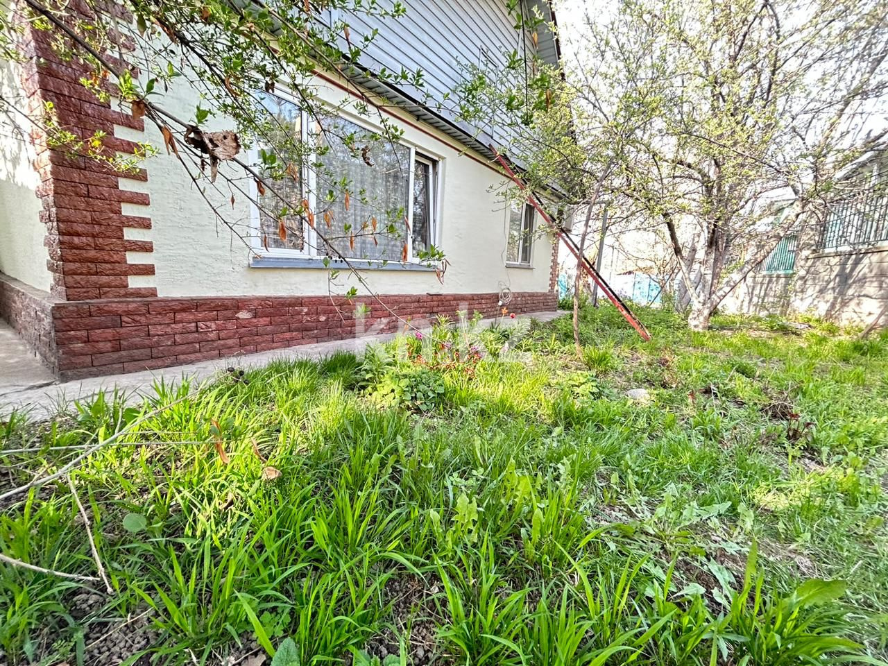 Продажа 4-комнатного дома, 126 м², мкр-н Каргалы - Продажа  четырехкомнатных домов, коттеджей в Алматы фото 1 из 32