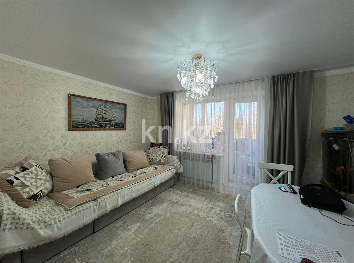 Продажа 3-комнатной квартиры, 61 м², пр. Республики, дом  32 - Продажа квартир в Караганде фото 1 из 12