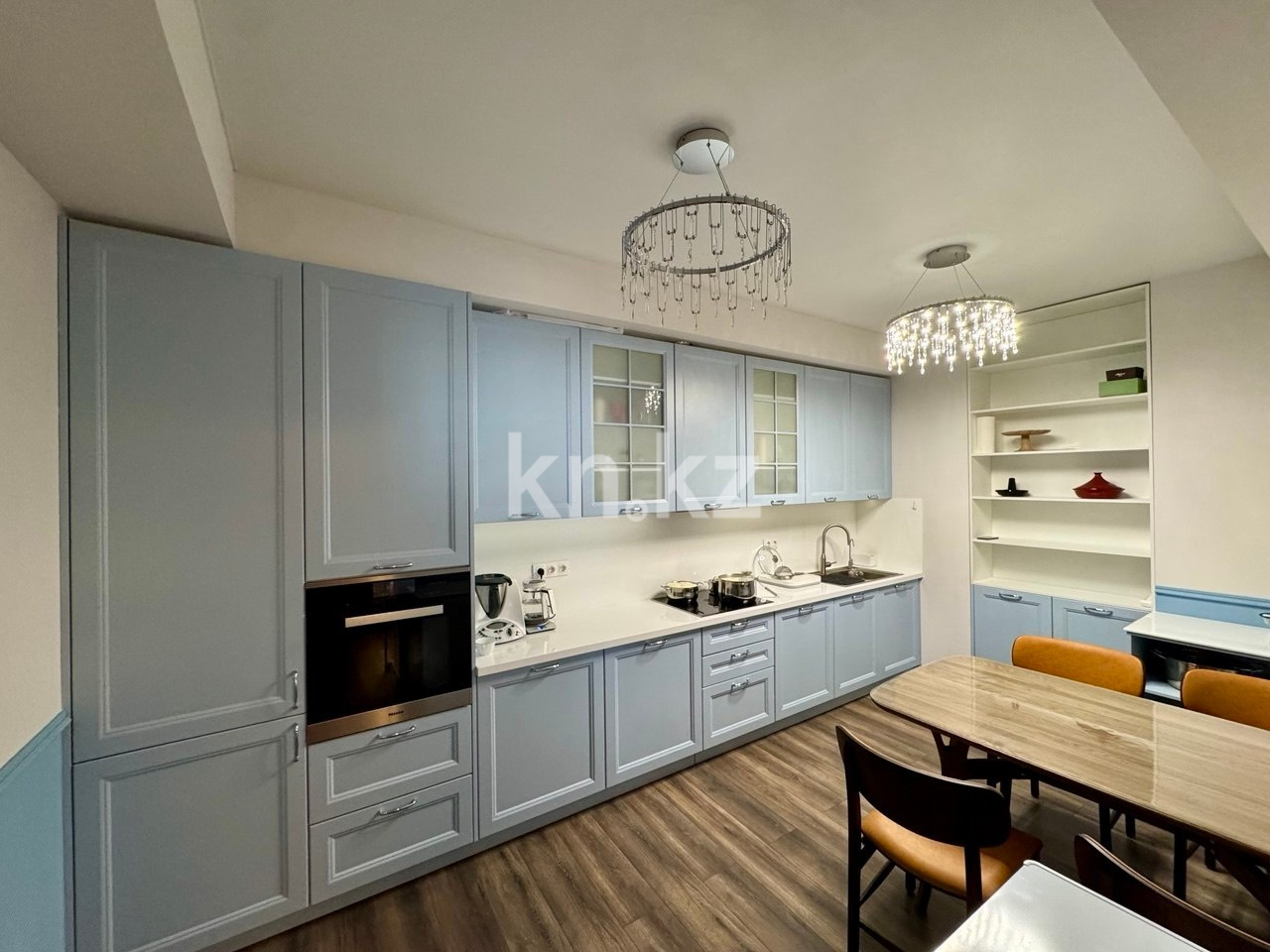 Продажа 2-комнатной квартиры, 95.4 м² в Алматы