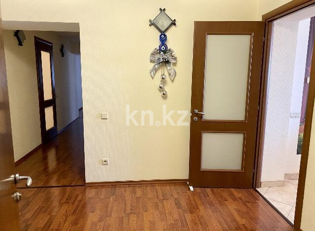 Продажа 4-комнатной квартиры, 75 м², ул. Темира Масина, дом  48 - Продажа квартир в Уральске фото 15 из 15