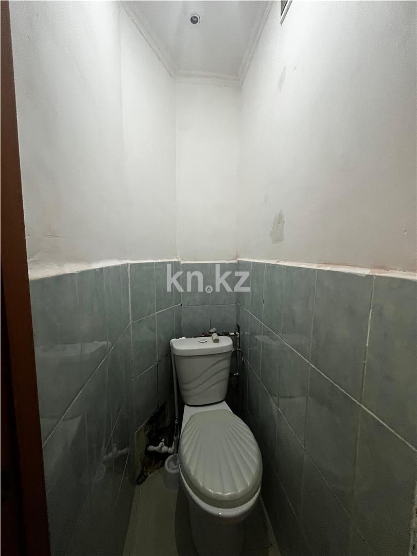 Продажа 3-комнатной квартиры, 62 м², мкр-н 14 - Продажа квартир в Караганде фото 10 из 12