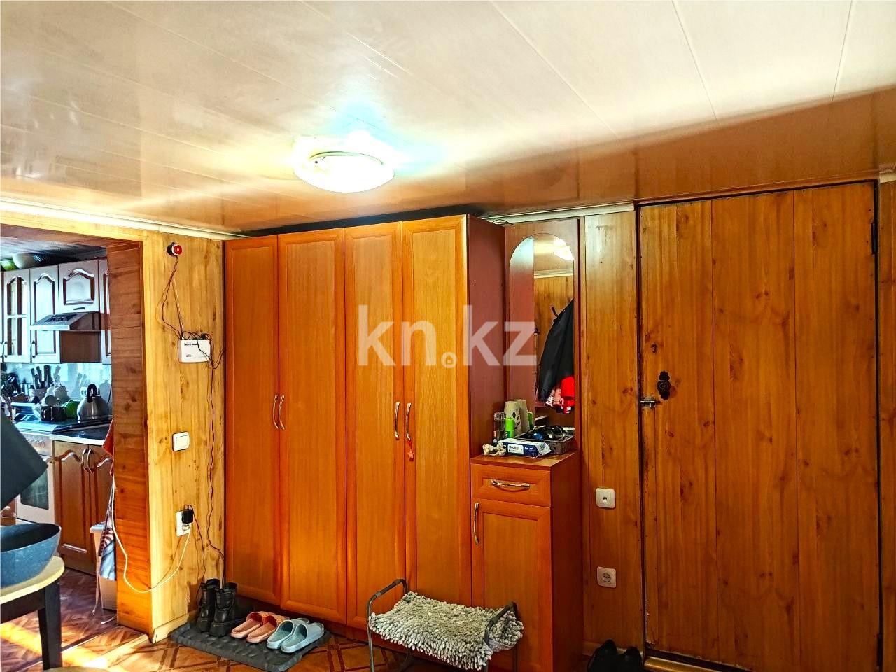 Продажа 4-комнатного дома, 86 м², ул. Павлодарская - Продажа домов, коттеджей в Караганде фото 10 из 15