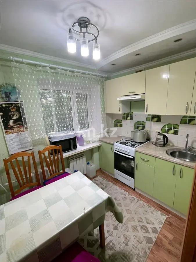 Продажа 3-комнатной квартиры, 58 м², мкр-н 21, дом  22 в Караганде - фото 4