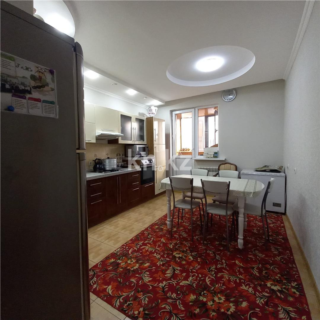 Продажа 3-комнатной квартиры, 120 м², ул. Иманова в Астане - фото 5