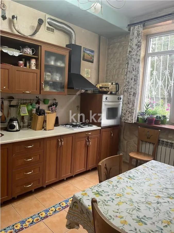 Продажа 3-комнатной квартиры, 67.3 м², бул. Бухар Жырау, дом  63 в Алматы - фото 4