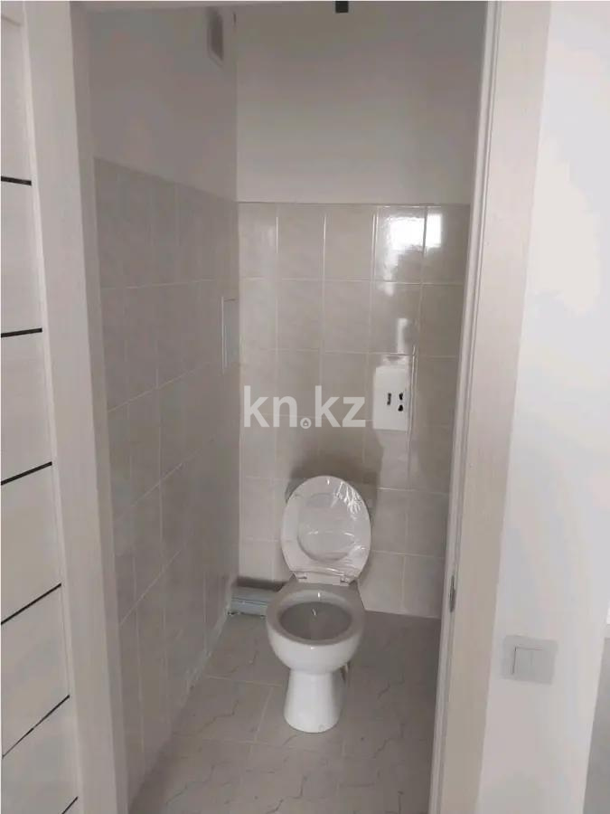 Продажа 3-комнатной квартиры, 65 м², ул. Кассина, дом  146/17 в Алматы - фото 4