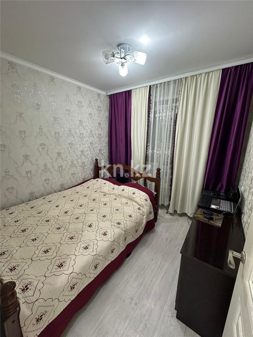 Продажа 3-комнатной квартиры, 65 м², ул. Муканова в Караганде - фото 7