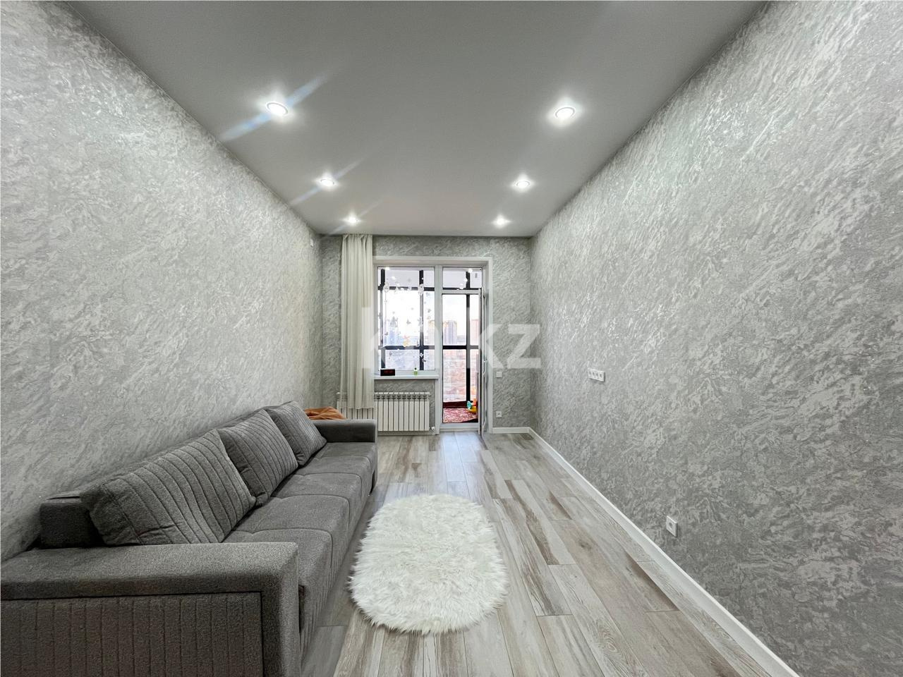 Продажа 1-комнатной квартиры, 43 м², ул. Дюсембекова, дом  83/1 - Продажа  однокомнатных квартир в новостройках Караганды фото 1 из 16