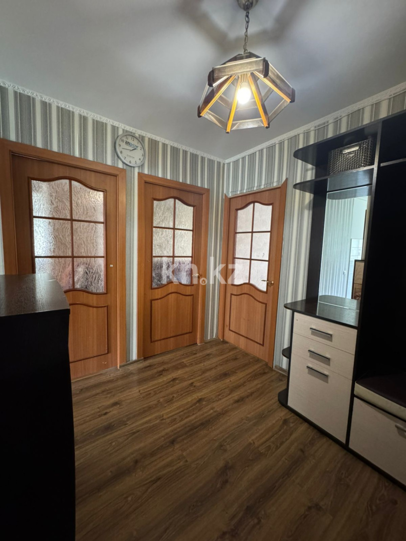 Продажа 3-комнатной квартиры, 62 м², ул. Алиханова, дом  36/2 в Караганде - фото 7