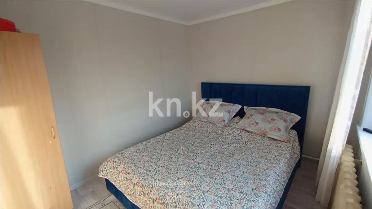 Продажа 3-комнатной квартиры, 50 м², мкр-н 16, дом  2 - Продажа  трехкомнатных квартир в Караганде без посредников фото 2 из 6