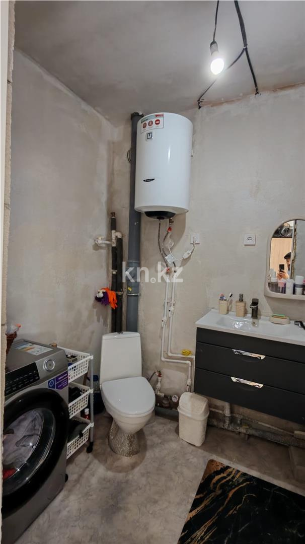 Продажа 2-комнатной квартиры, 68 м², ул. Букетова - Продажа квартир в Караганде фото 13 из 14