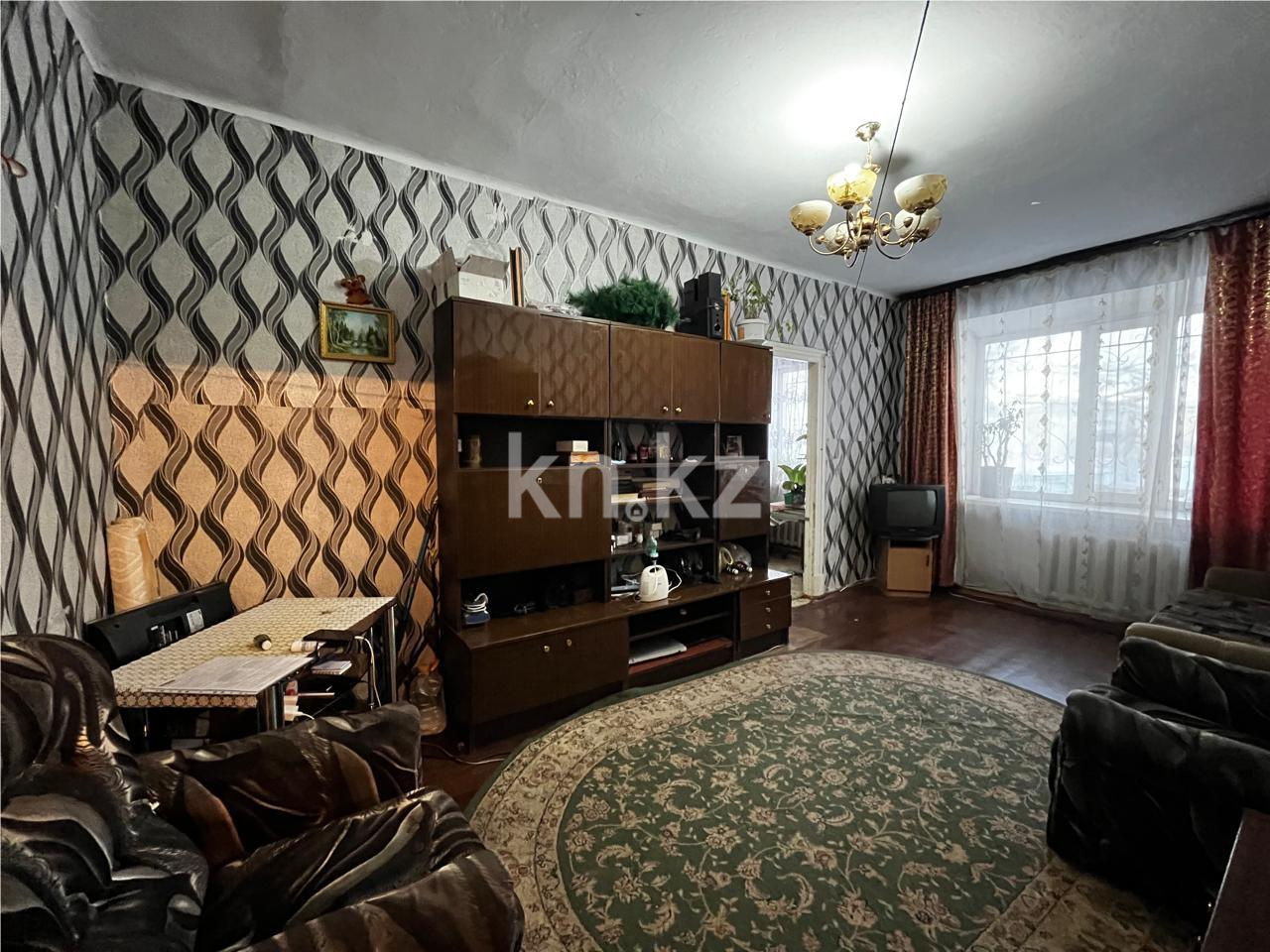 Продажа 1-комнатной квартиры, 42 м² - Продажа квартир в Караганде фото 1 из 12