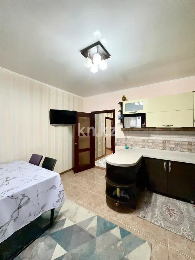 Продажа 3-комнатной квартиры, 110 м², мкр-н Аксай-1а, дом  18 в Алматы - фото 4
