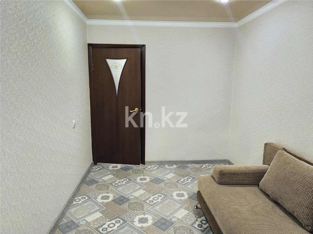 Продажа 4-комнатной квартиры, 76 м², ул. Дюсембекова - Продажа  четырехкомнатных квартир в Караганде фото 4 из 17