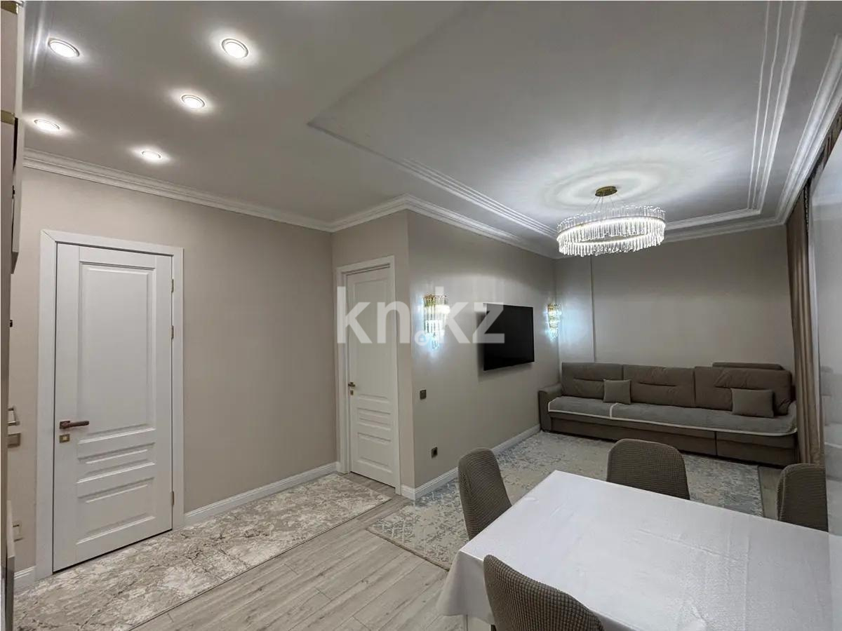Продажа 5-комнатной квартиры, 90 м², ул. Толе би, дом  16 - Продажа  пятикомнатных квартир в Астане с фото фото 1 из 8