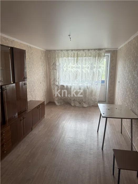 Продажа 3-комнатной квартиры, 59 м², мкр-н 14, дом  12 - Продажа трехкомнатных квартир в Караганде на в Майкудуке фото 1 из 7