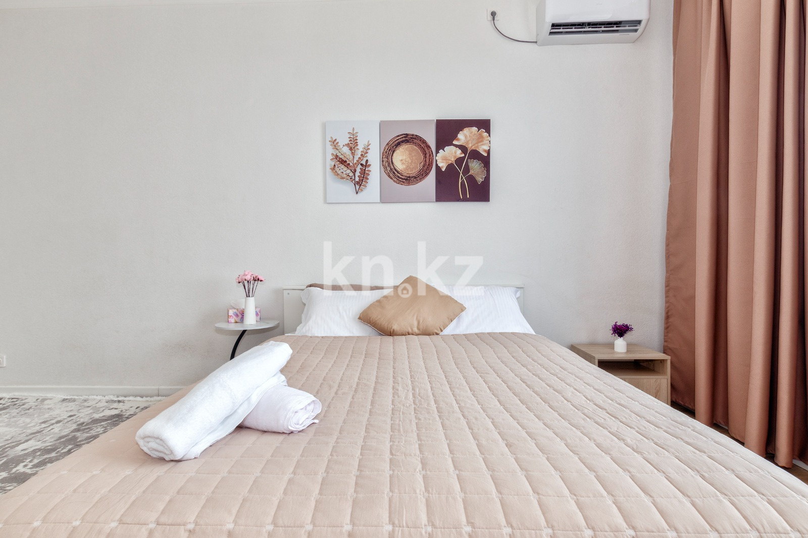 Аренда 2-комнатной квартиры посуточно, 50 м², пр. Туран, дом  43 - Туран- Сыганак - Аренда  двухкомнатных квартир посуточно в Астане без посредников с фото фото 8 из 8