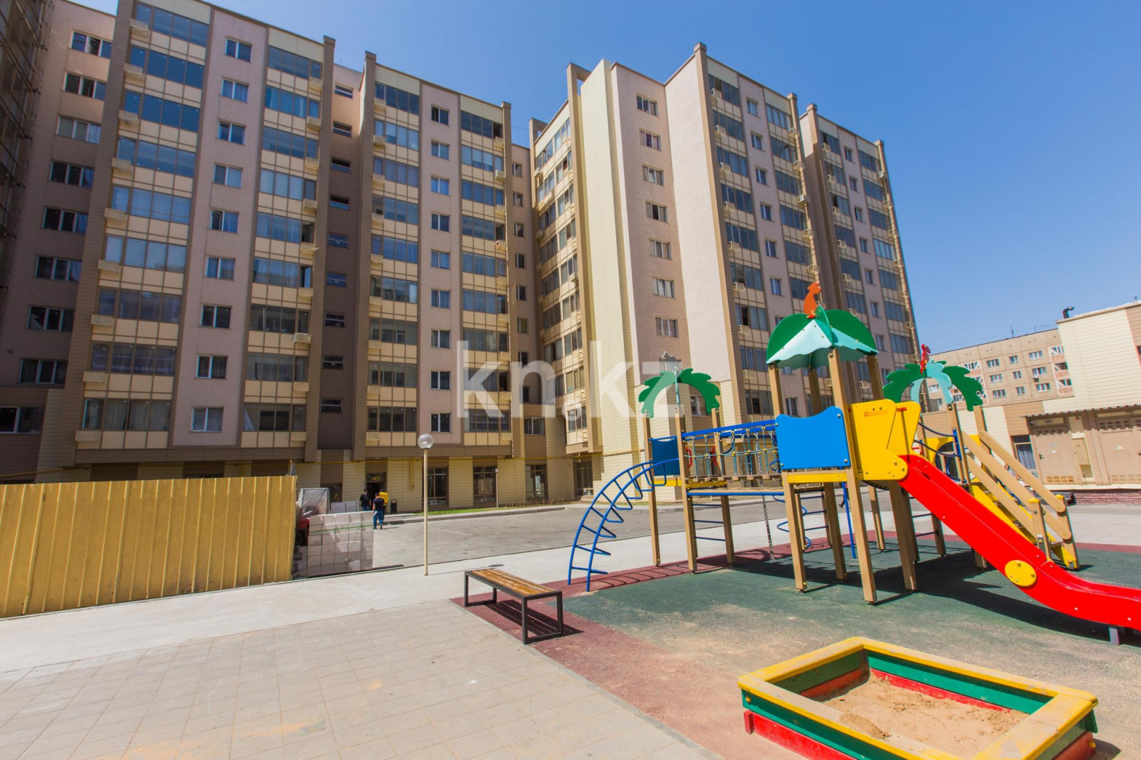 Продажа 2-комнатной квартиры, 45 м², мкр-н Аксай-5, дом  25 в Алматы - фото 9