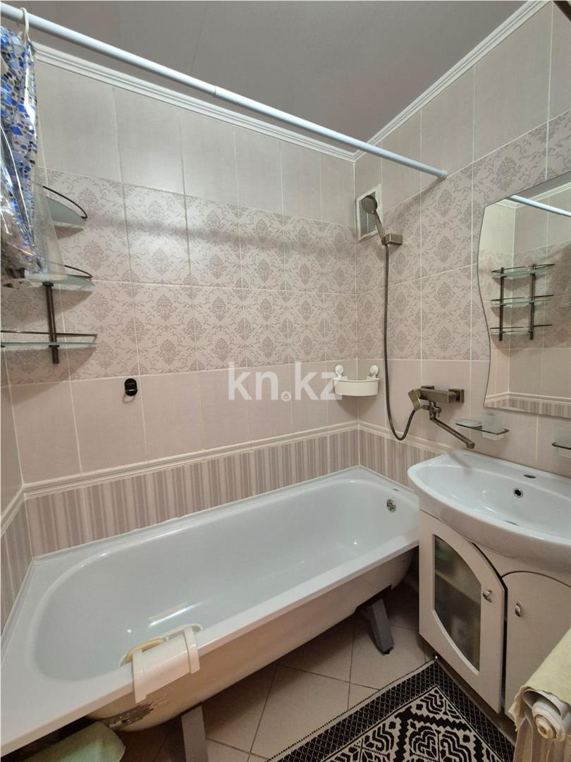 Продажа 3-комнатной квартиры, 70 м², ул. Амангельды в Темиртау - фото 14