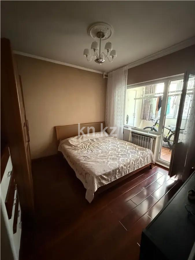 Продажа 3-комнатной квартиры, 72 м², мкр-н Аксай-1, дом  13 в Алматы - фото 2