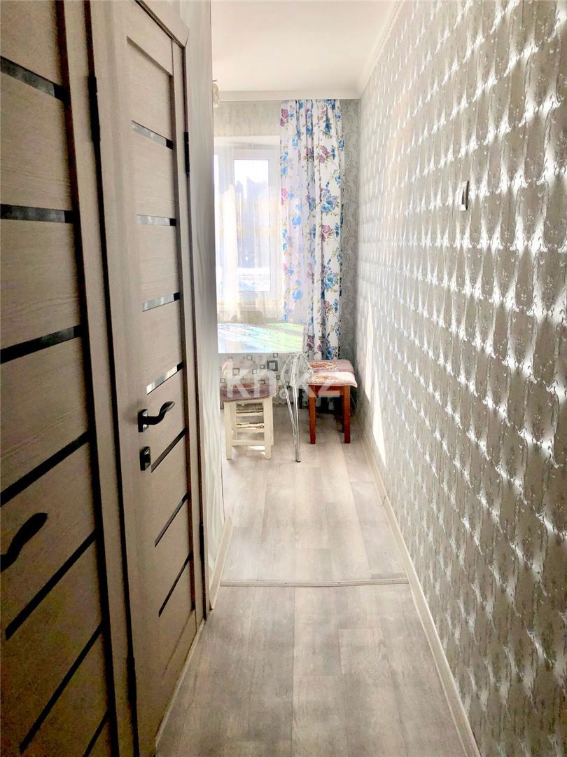 Продажа 4-комнатной квартиры, 62 м², мкр-н Восток-1, дом  13 в Караганде - фото 12